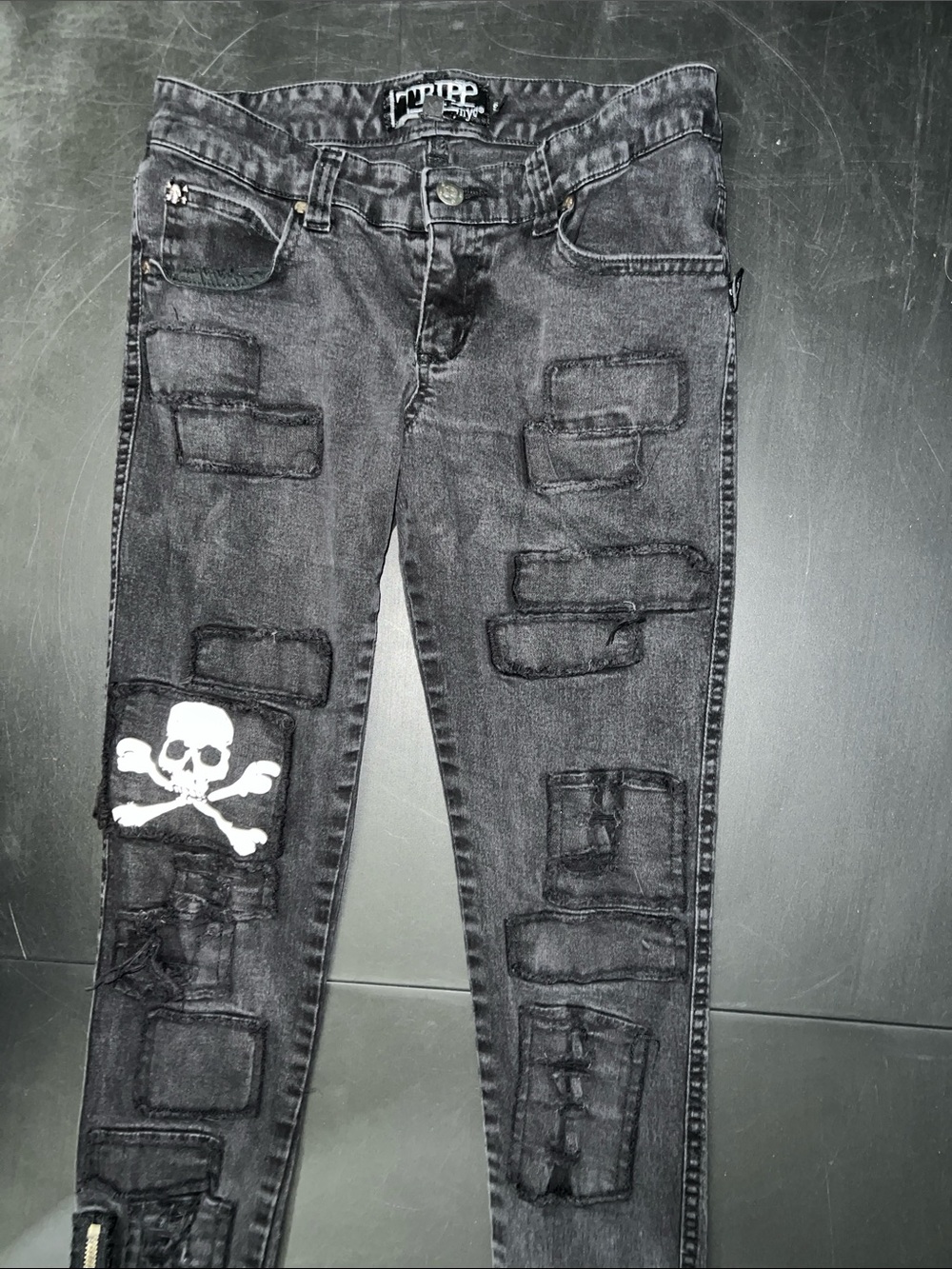 Tripp NYC Black Skinny Jeans with White Skull Patch - Picture 2 of 9